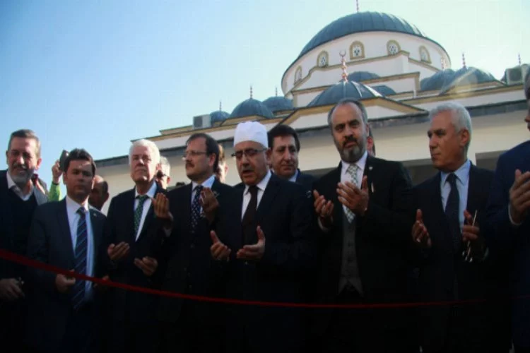 Çavuşoğlu ve Ali Ay Bursa'da cami açtı