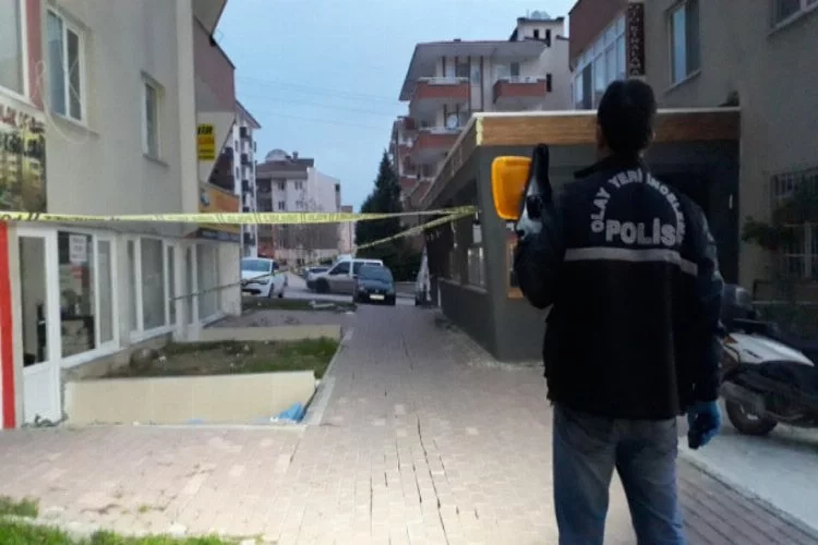 Bursa'da feci son! Polisler eve girdiği sırada genç kız...