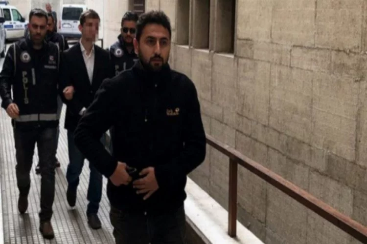 Bursa'da CHP'ye sızan FETÖ şüphelisi itirafçı oldu