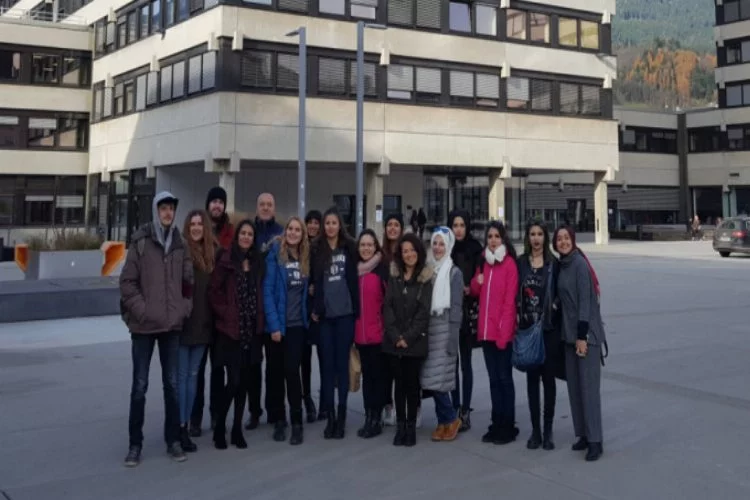 Alman dili öğrencileri Innsbruck Üniversitesi'nde