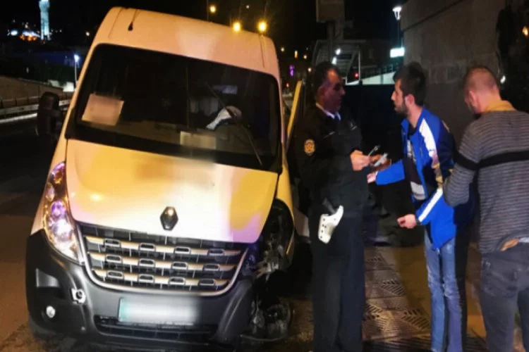 Bursa'da alkollü sürücü kaza yapınca ağlamaya başladı