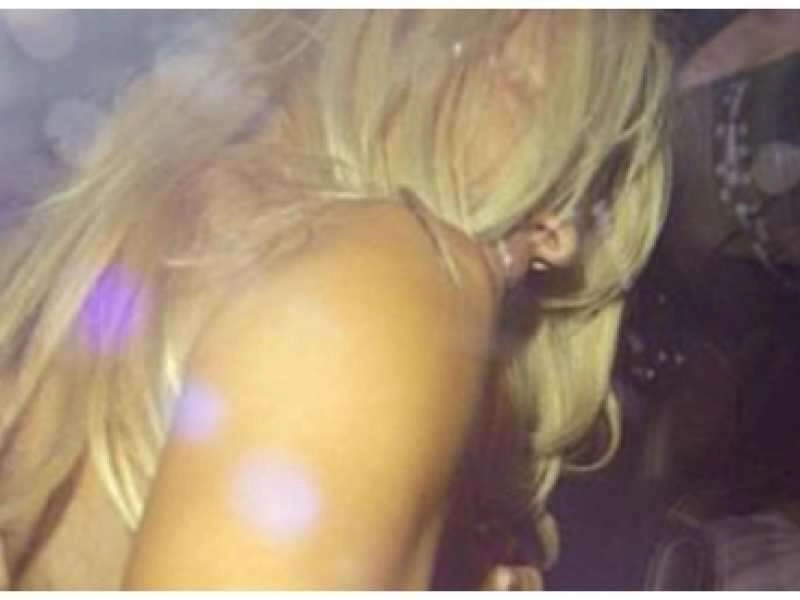 Ünlü yıldızların nefes kesen göğüs frikikleri