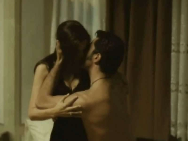 Karadayı'ya damga vuran sevişme sahnesi