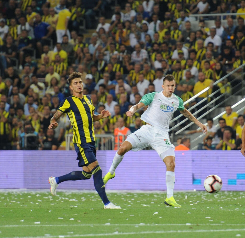 Fenerbahçe- Bursaspor maçının en çarpıcı kareleri