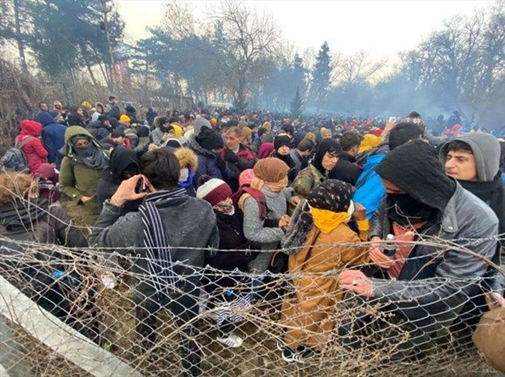 Sınırda son durum: Yaralanan göçmenler hastaneye kaldırıldı