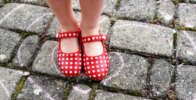 Bayramlık ayakkabılarını başucuna koyup uyuyan çocuklardık! Bu kez sahiden 'Nerede o eski bayramlar?'