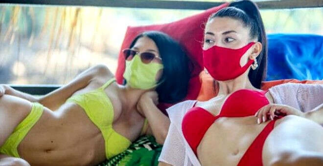 'Trikini' çılgınlığı hızla yayılıyor! Sahil ve plajlar bu akıma uyanlarla dolup taştı