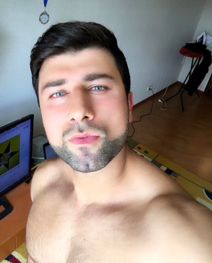 Yasin Obuz nereli yaşı kaç Yasin Obuz izdivaç ifşası olay olmuştu