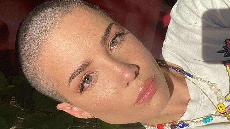 Dayanamadı! Sonunda yaptı