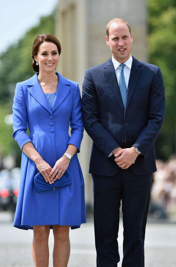 En seksi kel ünlüler seçildi