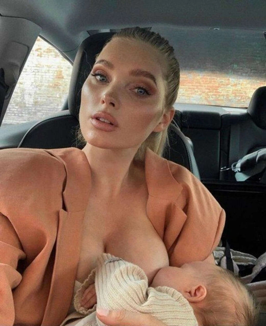 Elsa Hosk: Göğüsler çocuklarımızı besleyelim diye var