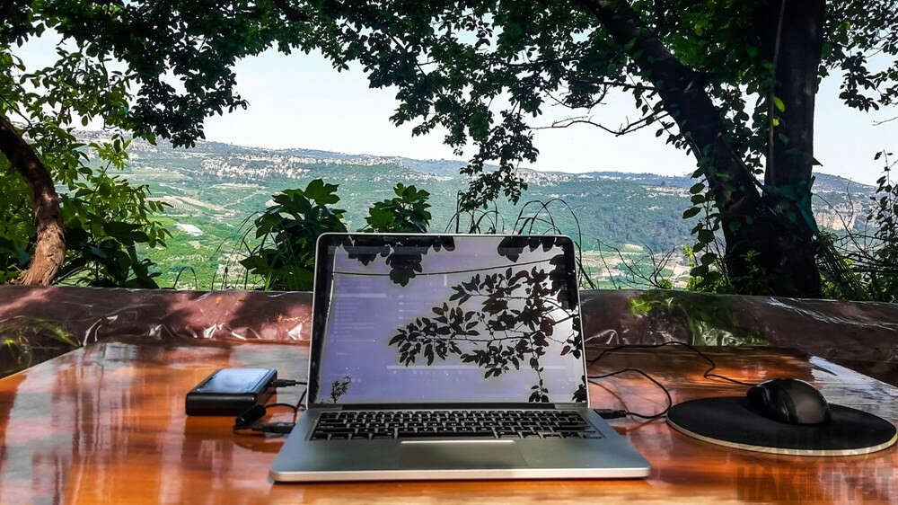 Şimdi moda Workation: Hem iş hem tatil!