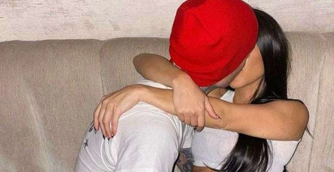 Kourtney Kardashian'a tepki yağdı: Yatak odanız yok mu?