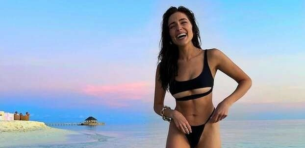 ABD'li model Olivia Culpo Maldivler'i salladı