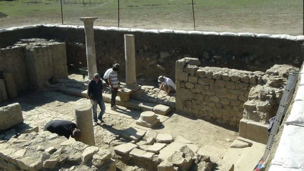 Satala Antik Kenti'nde Urartu savaşçısının bronz kemeri bulundu