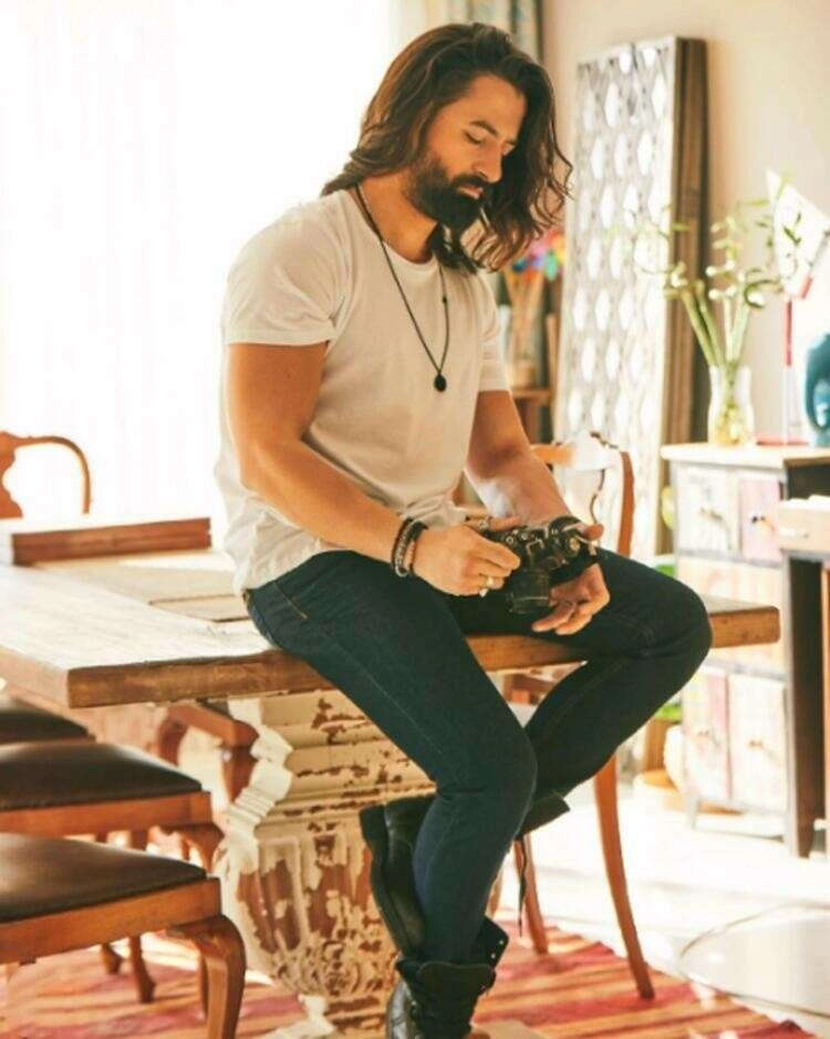 Koray Avcı: Arabesk kıroluksa ben kıroyum!