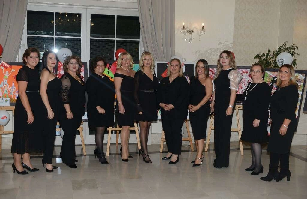 Türk Anneler Derneği Bursa Şubesi'nden Cumhuriyet kutlaması