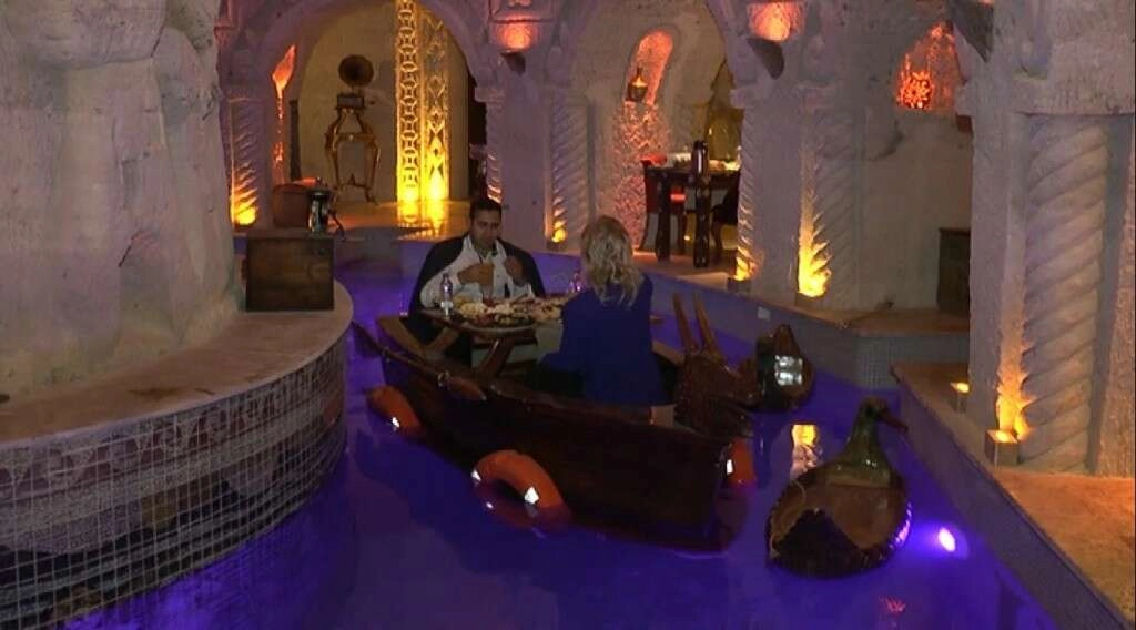 Kapadokya'da kayıkta kahvaltıya ilgi artıyor