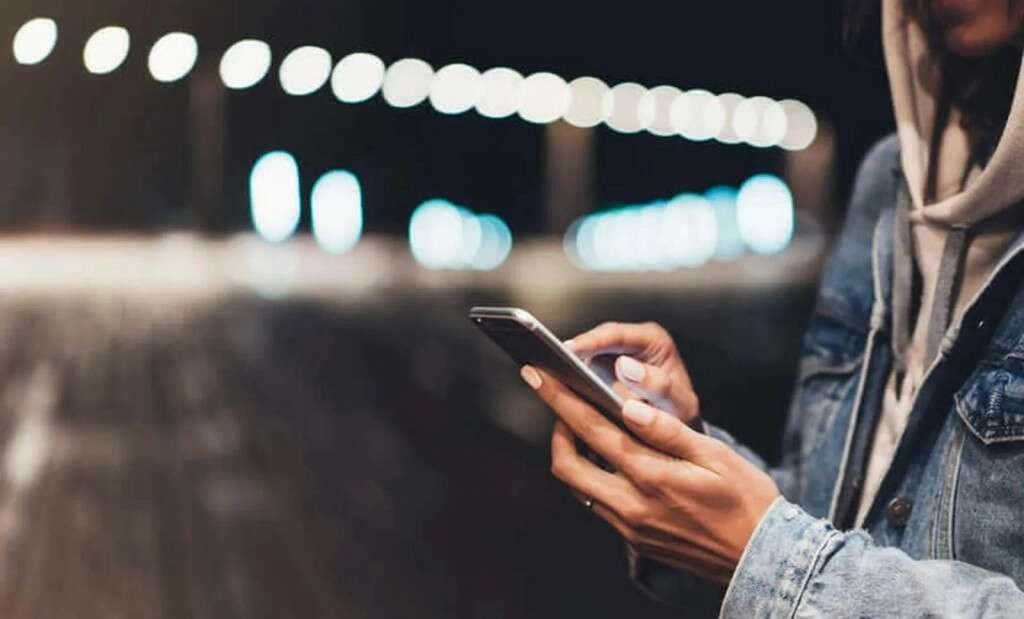 Telefonumu casus yazılımlarından nasıl korurum?