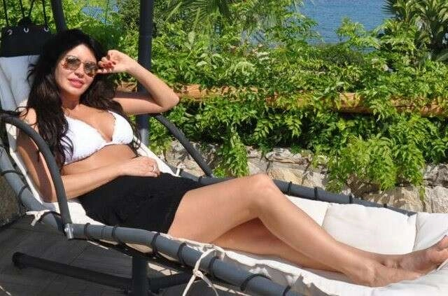 6 milyon TL'lik araba aldı!