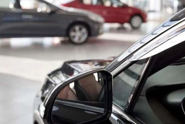 ÖTV indirimi etkisi: Sıfır otomobillerde düşüş 48 bin TL'yi buldu...