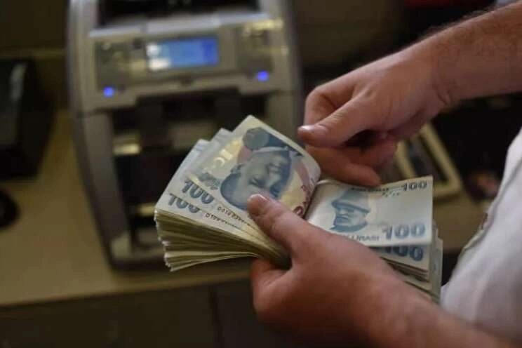 Emekliye 3600 ek gösterge zammı! Maaş kazancı en az 1157 TL olacak