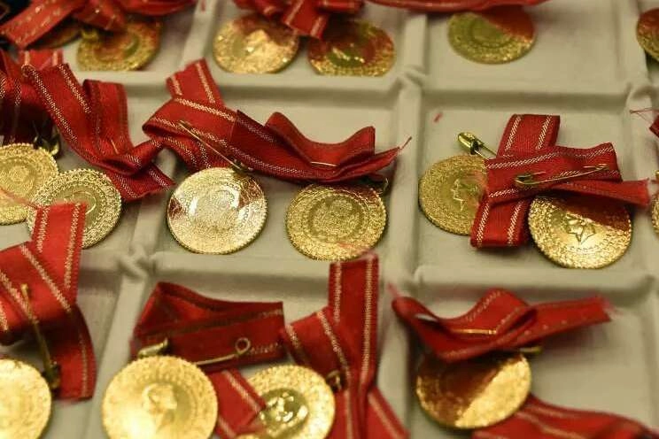 İslam Memiş'ten 'altın' uyarısı: Zor olacak!