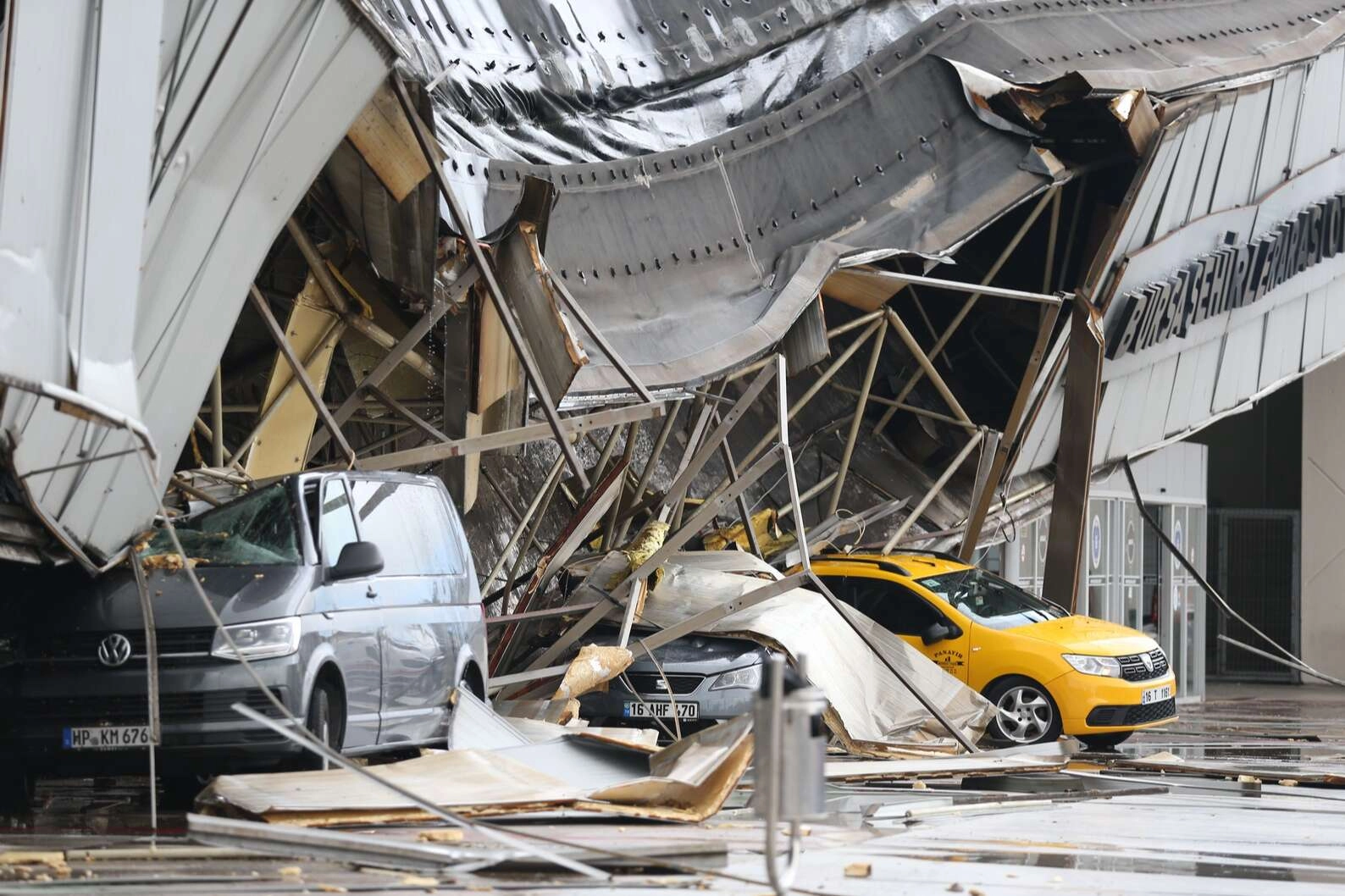 Bursa'da yine sel felaketi! İşte o fotoğraflar...