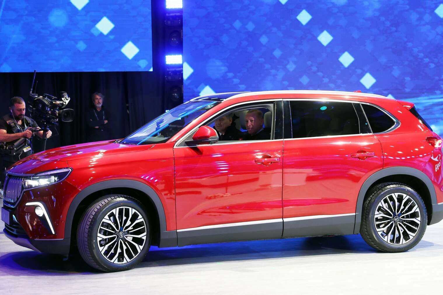 Togg üretim üssü Bursa’da açıldı: İşte açılıştan kareler…