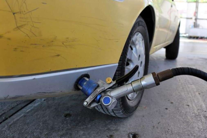 Akaryakıta indirim var! Tabela o tarihte değişecek, araç sahipleri dikkat...