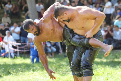 Bursa'da Kabulbaba'da zafer Şimşek'in, ağa ise 3. kez Niyazi Dal oldu