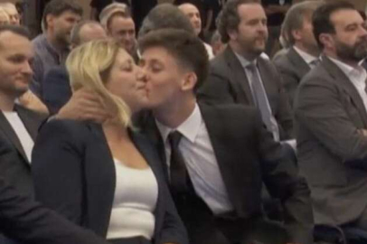 Arda Güler’in Real Madrid’e imza töreninde duygusal anlar! Annesi Serap Güler gözyaşlarını tutamadı