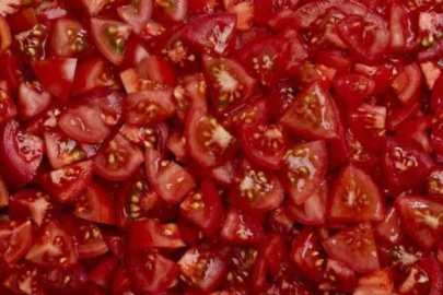 Domatesi böyle tüketiyorsanız dikkat! Zararı sanıldığından da büyük