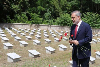 Bakan Fidan, Macaristan’da Galiçya Türk Şehitliği’ni ziyaret etti