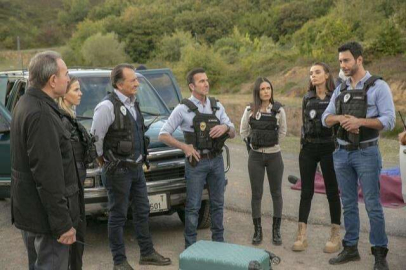 Merakla beklenen Arka Sokaklar'ın yeni sezonuna bomba isim!