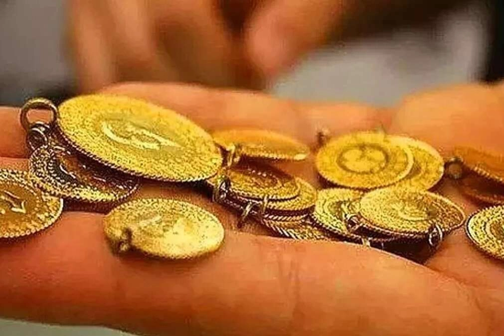 Altın fiyatları için çarpıcı iki tahmin! ‘Zamlara son vermek altını ateşler’