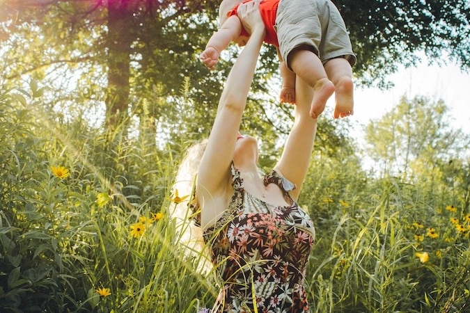 Uzmanından yaz sıcaklarında çocukları koruyacak öneriler