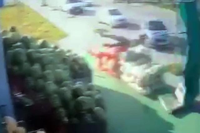 2. 'Şemsiye ile uçan adam' vakası! Kısa sürede sosyal medyada ilgi odağı oldu