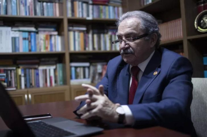 Eski bakanlardan Namık Kemal Zeybek, ATA Parti'yi kurdu