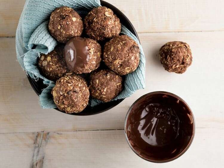 Yulaflı Çikolatalı Topları