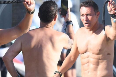 Mustafa Sandal'dan kas şov!