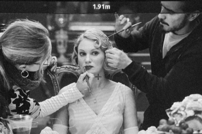 Farah Zeynep Abdullah başrolde olduğu Bihter filminden yeni kareler!