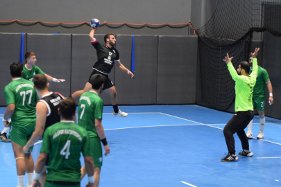 Nilüferli hentbolcular lige hazır