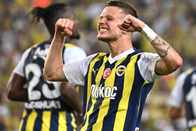 Szymanski alev aldı