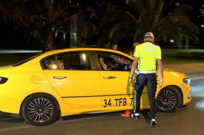 Polis çevirmesine takıldı sözleri şaşkına çevirdi: 'Şimdi ararım ve buraya yığarım'