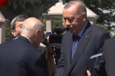 Erdoğan ile Bahçeli arasında sürpriz görüşme! MHP lideri kapıda karşıladı