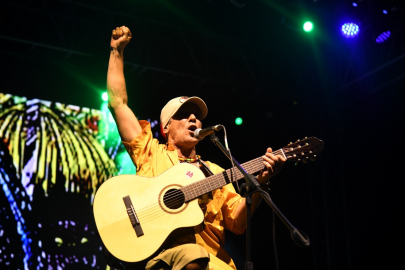 İstanbul'da Manu Chao rüzgarı esti