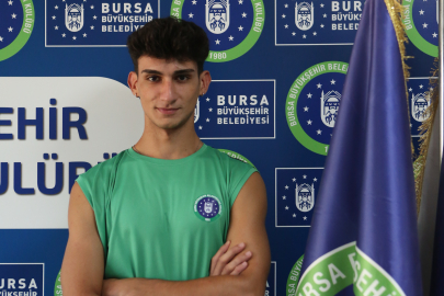 Onur Kaya Bursa Büyükşehir Belediyespor’da