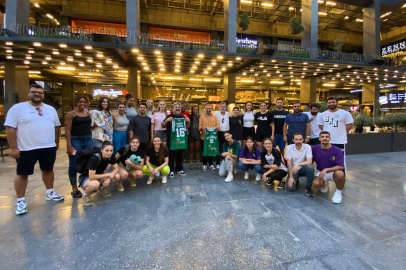 Uludağ Basketbol’a moral yemeği