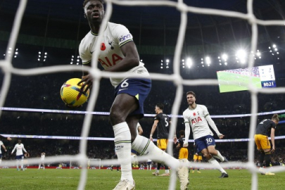 Davinson Sanchez ile 4 yıllık sözleşme